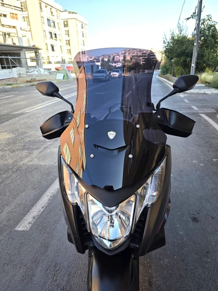 MOTOCAM Honda NC 750 D İntegra Ön Cam 2014-2020 Model 68cm Siyah Renkli 4mm ürün görseli 1