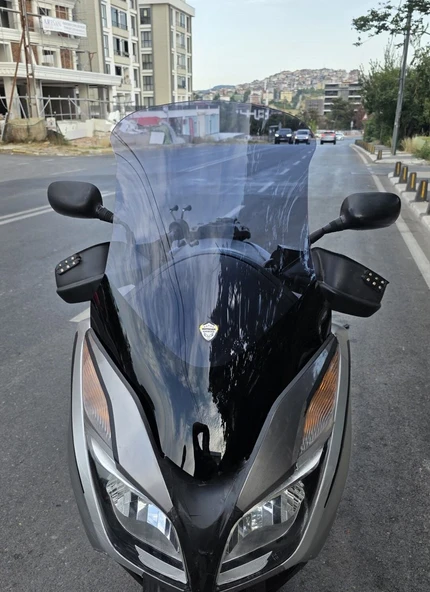 MOTOCAM Honda Forza 300 Ön Cam 2014-2017 Model 78cm Füme Renkli 4mm Elcikli ürün görseli 1