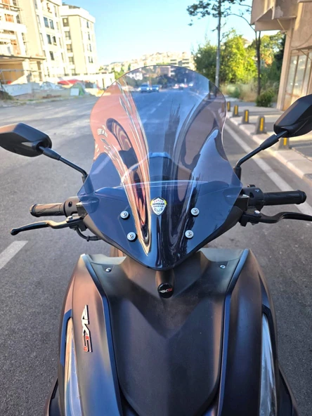 MOTOCAM RKS Arome 125 Ön Cam 2022-2026 Model 43cm Füme Renkli SPORTİF ürün görseli 1
