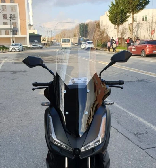 MOTOCAM Salcano Wind 150 Ön Cam 2023-2026 Model 78cm Şeffaf Renkli 4mm ürün görseli 1