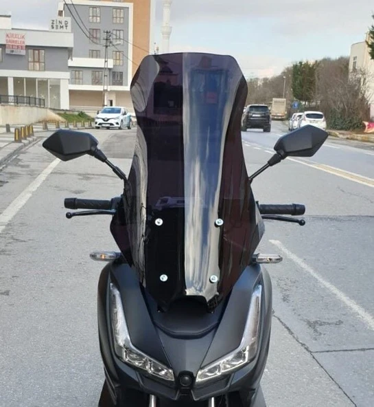 MOTOCAM Skyjet Rivero 125 Ön Cam 2024-2026 Model 68cm Siyah Renkli 4mm ORTA BOYLU ürün görseli 1