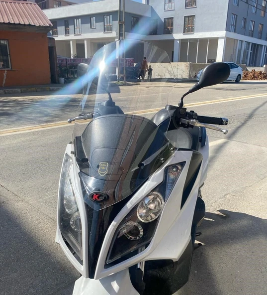 MOTOCAM Kymco Downtown 300i Ön Cam 2009-2017 Model 67cm Şeffaf renk 4mm ürün görseli 1