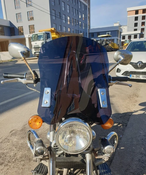MOTOCAM Küba Süperlight 150 Ön Cam 2008-2026 Model 53cm Siyah Renkli 4mm APARATSIZ ürün görseli 1