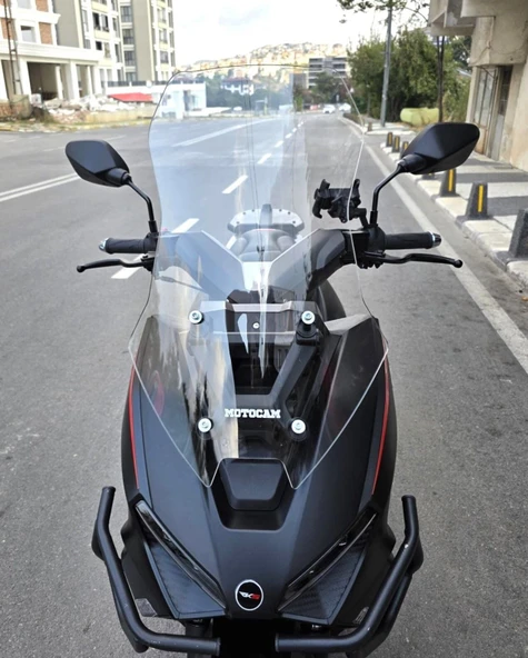 MOTOCAM Salcano Wind 150 Ön Cam 2023-2026 Model 57cm Şeffaf Renkli 4mm ürün görseli 1