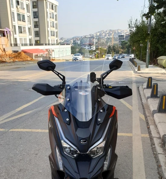 MOTOCAM Kymco DTX 360 Ön Cam 2021-2026 Model 67cm Şeffaf Renkli 4mm UZUN ürün görseli 1