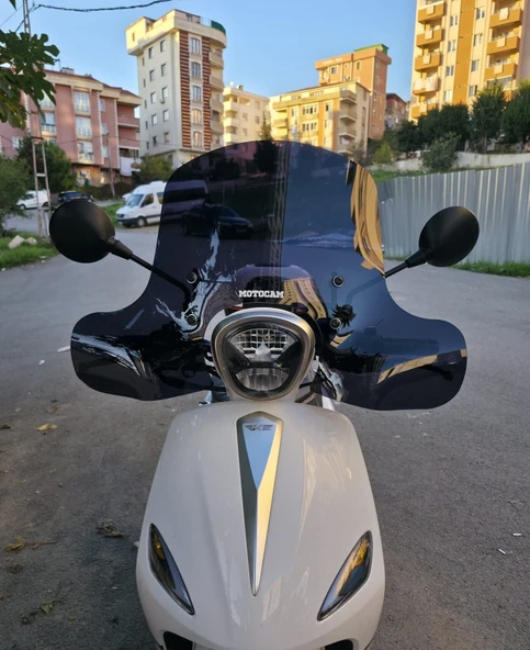 MOTOCAM Rks Letbe LB 125 Ön Cam 2023-2026 Model 45cm Siyah Renkli 4mm Elcikli APARATSIZ ürün görseli 1