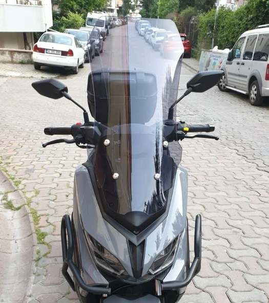 MOTOCAM Küba Novax 200 Ön Cam 2023-2026 Model 65cm Füme Renkli 4mm UZUN ürün görseli 1