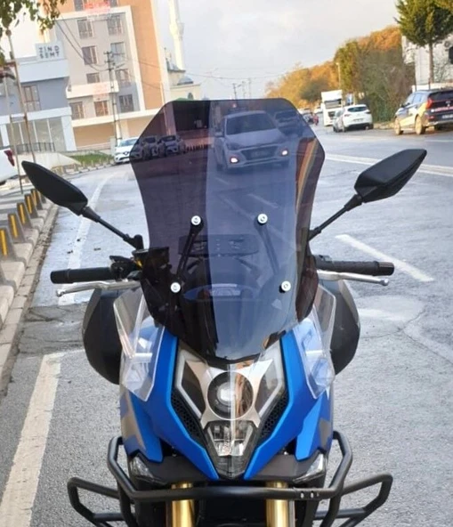 MOTOCAM CF Moto 650 MT Ön Cam 2016-2026 Model 56cm Siyah Renkli 4mm İADE YOKTUR ürün görseli 1