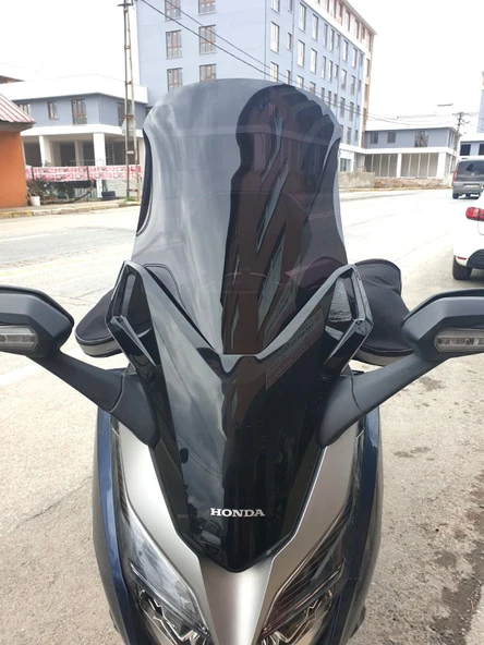 MOTOCAM Honda Forza 250 Ön Cam 2018-2020 Model 58cm Siyah Renkli 4mm İADE YOKTUR ürün görseli 1