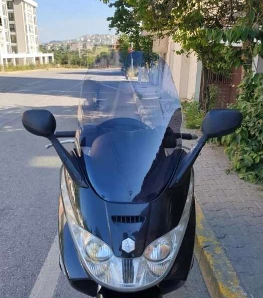 MOTOCAM Piaggio X8 200 Ön Cam 2004-2006 Model 58cm Füme Renkli 4mm ürün görseli 1