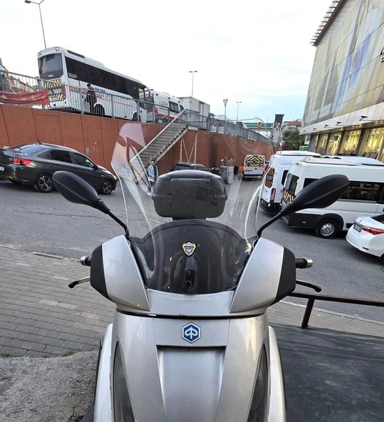 MOTOCAM Piaggio X7 Ön Cam 2007-2012 Model 43cm Şeffaf Renkli 4mm ürün görseli 1