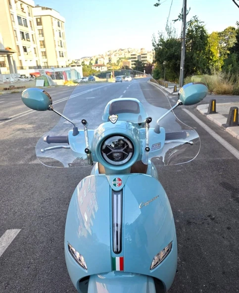 MOTOCAM Arora AR50 Cappucino Ön Cam 2020-2026 Model 39cm Şeffaf Renkli 4mm APARATSIZ ürün görseli 1