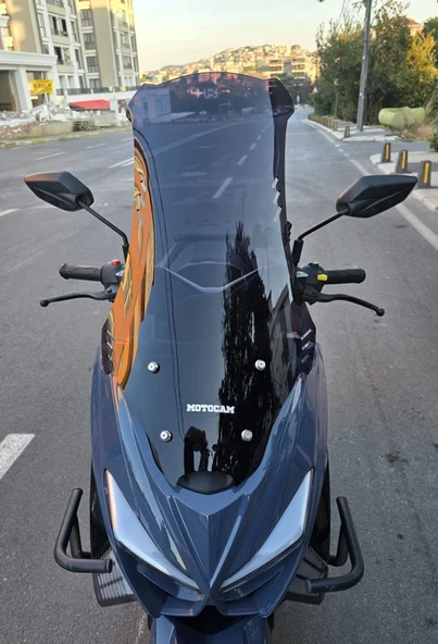 MOTOCAM Küba Newcity 125 Ön Cam 2023-2026 Model 75cm Siyah Renkli 4mm UZUN ürün görseli 1