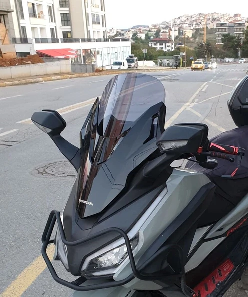 MOTOCAM Honda Forza 250 Ön Cam 2021-2026 Model 47cm Füme Renkli 4mm UZUN ürün görseli 1