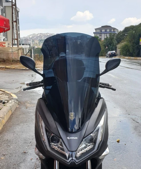 MOTOCAM Kanuni Reha 250 Ön Cam 2022-2026 Model 72cm Siyah Renkli 4mm UZUN ürün görseli 1