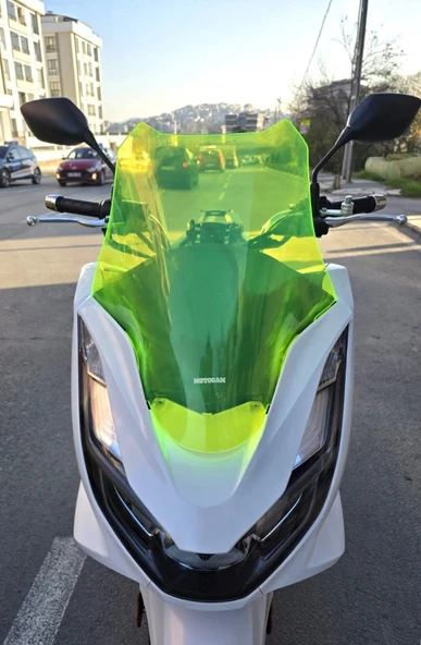 MOTOCAM Honda PCX Ön Cam 2021-2024 Model 47cm Neon Sarı Renkli 4mm SPORTİF ürün görseli 1