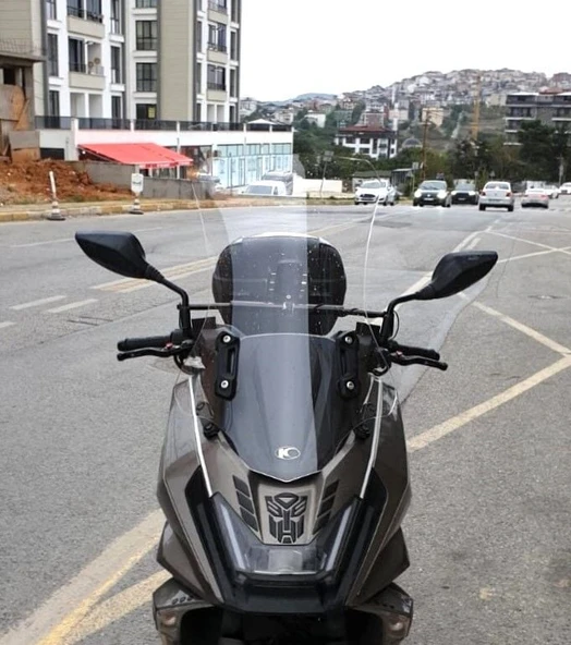 MOTOCAM kymco Skytown 125 Ön Cam 2023-2026 Model 72cm Şeffaf Renkli 4mm UZUN ürün görseli 1