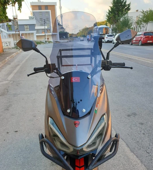 MOTOCAM RKS Newlight 125 Ön Cam 2021-2022 Model 65cm Füme Renkli 4mm PRO MODELE UYMAZ ürün görseli 1