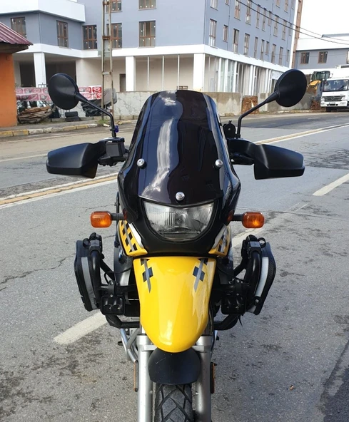 MOTOCAM Bmw F 650 GS Ön Cam ( 3 Delikli ) 1999-2003 Model 35cm Siyah Renkli 4mm ürün görseli 1