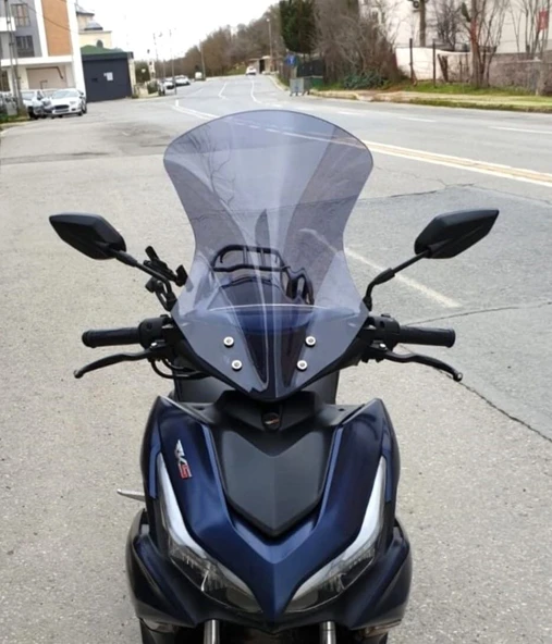 MOTOCAM RKS Arome 125 Ön Cam 2023-2026 Model 54cm Füme Renkli Sportif Model ürün görseli 1
