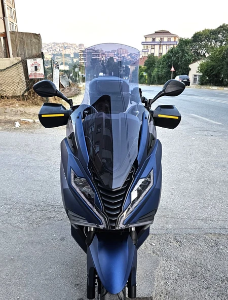 MOTOCAM Arora GT 250 Ön Cam 2023-2026 Model 83cm Füme Renkli 4mm UZUN ürün görseli 1