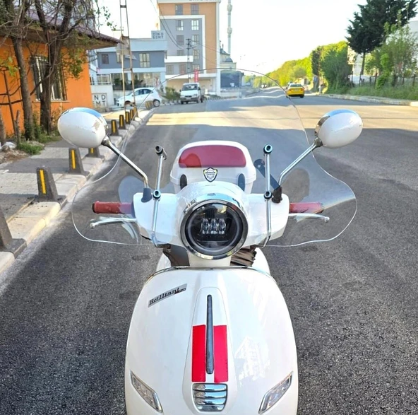 MOTOCAM Küba Brilliant Ön Cam 2021-2026 Model 45cm Şeffaf Renkli Elcikli APARATSIZ ürün görseli 1
