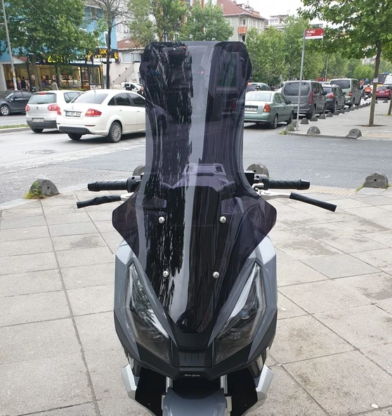 MOTOCAM RMG Moto Gusto Dream 150 Ön Cam 2023-2026 Model 78cm Siyah Renkli 4mm UZUN ürün görseli 1