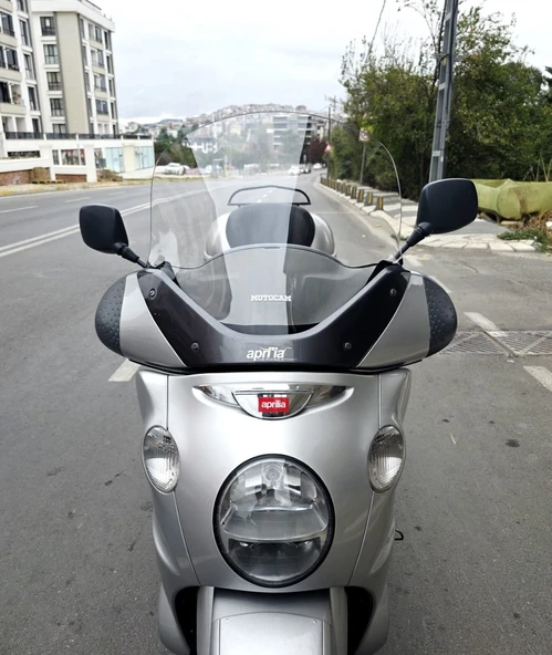 MOTOCAM Aprilia Scarabeo 500 Ön Cam 49cm 2003-2008 Model Şeffaf Renkli 4mm ürün görseli 1
