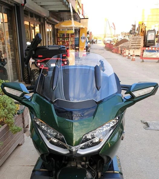 MOTOCAM Honda Goldwing Bagger Ön Cam 2018-2023 Model 38cm Şeffaf Renkli 4mm ORTA BOYLU ürün görseli 1