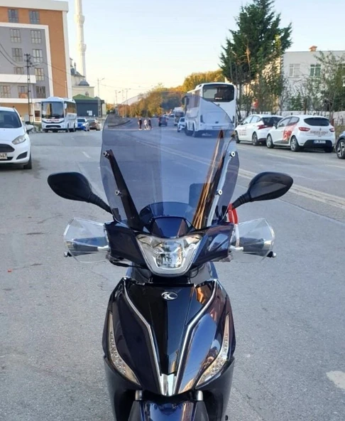 MOTOCAM Kymco People S 200 Ön Cam 2020-2026 Model 38cm Füme Renkli 4mm SPORTİF ürün görseli 1