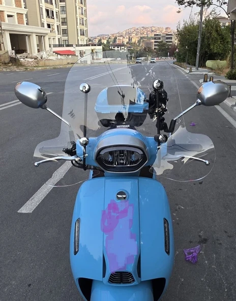 MOTOCAM RKS LTR 125 Ön Cam 2023-2026 Model 45cm Şeffaf Renkli 4mm Elcikli APARATSIZ ürün görseli 1