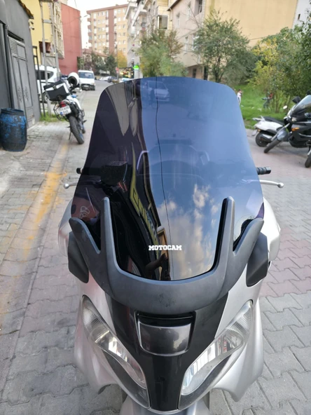 MOTOCAM Suzuki Burgman 650 Ön Cam 2001-2004 Model 60cm Siyah Renkli 4mm ürün görseli 1