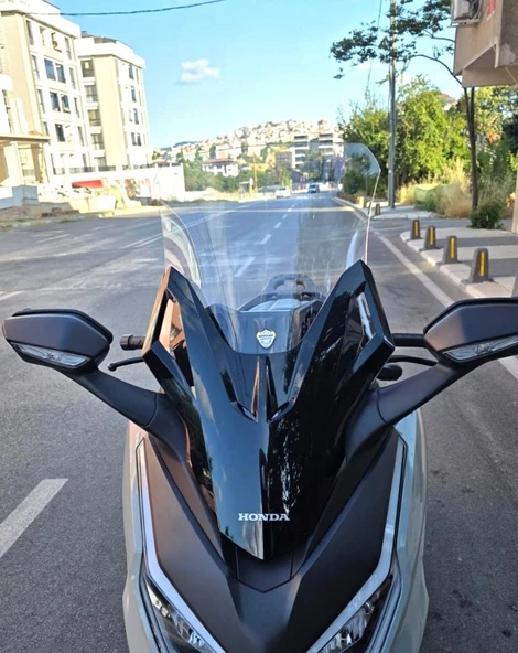 MOTOCAM Honda Forza 250 Ön Cam 2021-2026 Model 60cm Şeffaf Renkli 4mm UZUN ürün görseli 1
