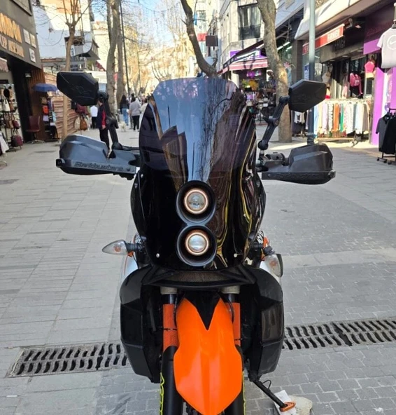 MOTOCAM KTM 950-990 Adventure KİT RALLY  Ön Cam 2006-2013 Model 51cm Siyah Renkli 4mm ürün görseli 1