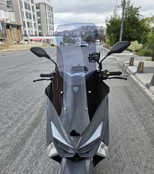 MOTOCAM Volta Apec Apx5 Ön Cam 2023-2026 Model 78cm Füme Renkli 4mm UZUN ürün görseli 1