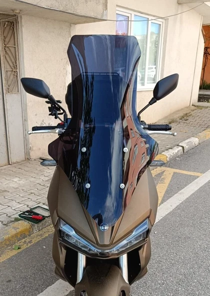 MOTOCAM Yuki Adventure 150 Ön Cam 2023-2026 Model 78cm Siyah Renkli 4mm UZUN ürün görseli 1