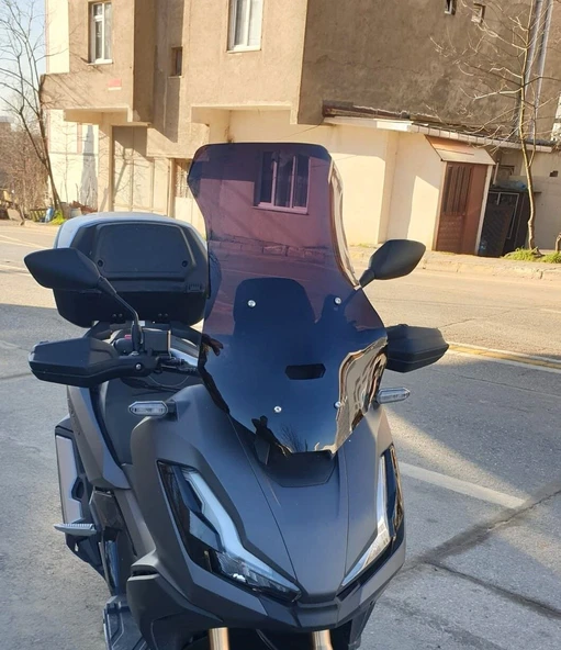 MOTOCAM Honda Adv 350 Ön Cam 2023-2026 Model 60cm Siyah Renkli 4mm ORTA BOYLU ürün görseli 1