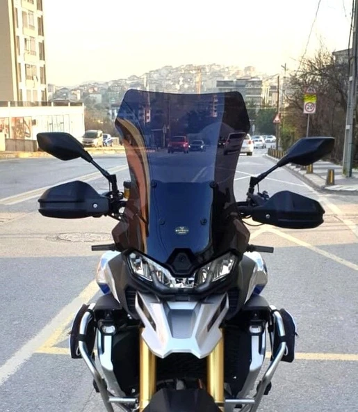 MOTOCAM Voge DS 900 X Ön Cam 2025-2026 Model 53cm Siyah Renkli 4mm ürün görseli 1