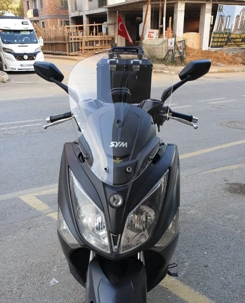 MOTOCAM SYM Joymax 250 İ Ön Cam 2013-2016 Model 54cm Şeffaf Renkli 4mm SPORTİF ürün görseli 1