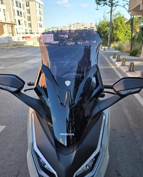 MOTOCAM Honda Forza 250 Ön Cam 2021-2026 Model 60cm Siyah Renkli 4mm İADE YOKTUR ürün görseli 1