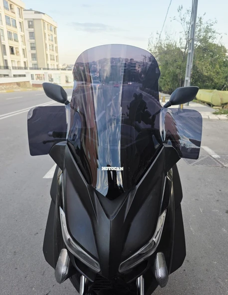 MOTOCAM Yamaha Xmax Ön Cam 2014-2017 Model 59cm Siyah Renkli 4mm ELCİKLİ ürün görseli 1