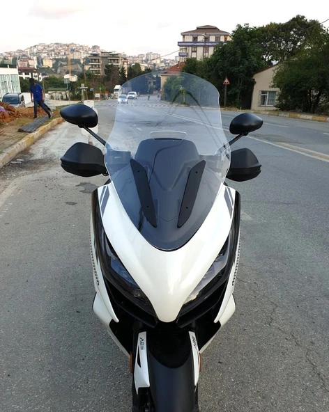 MOTOCAM Zontes 350 E Ön Cam 2022-2023 Model 70cm Şeffaf Renkli 4mm ürün görseli 1