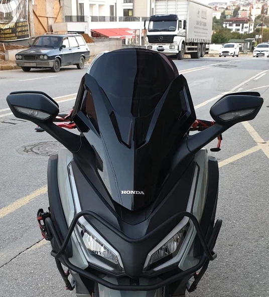 MOTOCAM Honda Forza 250 Ön Cam 2021-2026 Model 47cm Siyah Renkli 4mm İADE YOKTUR ürün görseli 1