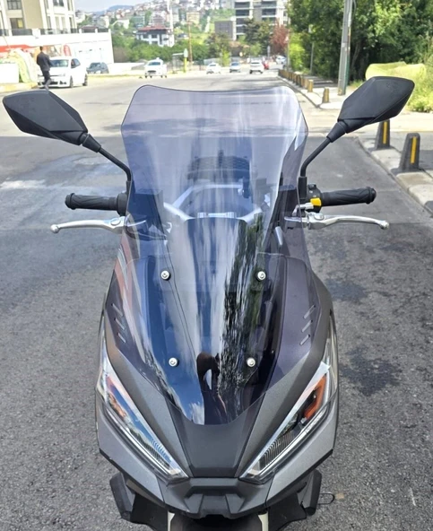 MOTOCAM Falcon Trex 188 Ön Cam 2022-2026 Model 55cm Füme Renkli 4mm KISA ürün görseli 1