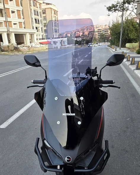 MOTOCAM RKS Lince 125 Ön Cam 2021-2026 Model 78cm Füme Renkli 4mm UZUN ürün görseli 1