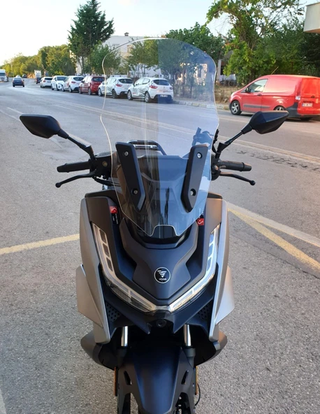 MOTOCAM Voge SR3 Ön Cam 2023-2026 Model 63cm Şeffaf Renkli 4mm ürün görseli 1