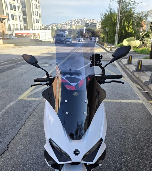 MOTOCAM RKS Vieste 249 Ön Cam 2022-2026 Model 78cm Füme Renkli 4mm UZUN ürün görseli 1