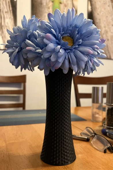3D Baskı Modern Desenli Dekoratif Vazo sert plastik 20 cm ürün görseli 1