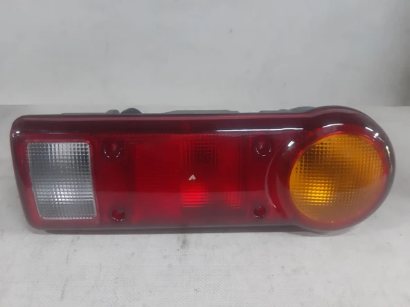 BİR ADET FİYATIDIR Hyundaı Kamyonet-1996-2003 Hyundai H100 Kamyonet 1996-2003 Arka Stop Lambası Arka Far Duyu içinde SAĞ SOL AYNIDIR değişmez ürün görseli 1