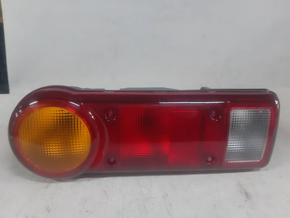 BİR ADET FİYATIDIR Hyundaı Kamyonet-1996-2003 Hyundai H100 Kamyonet 1996-2003 Arka Stop Lambası Arka Far Duyu içinde SAĞ SOL AYNIDIR değişmezZ ürün görseli 1